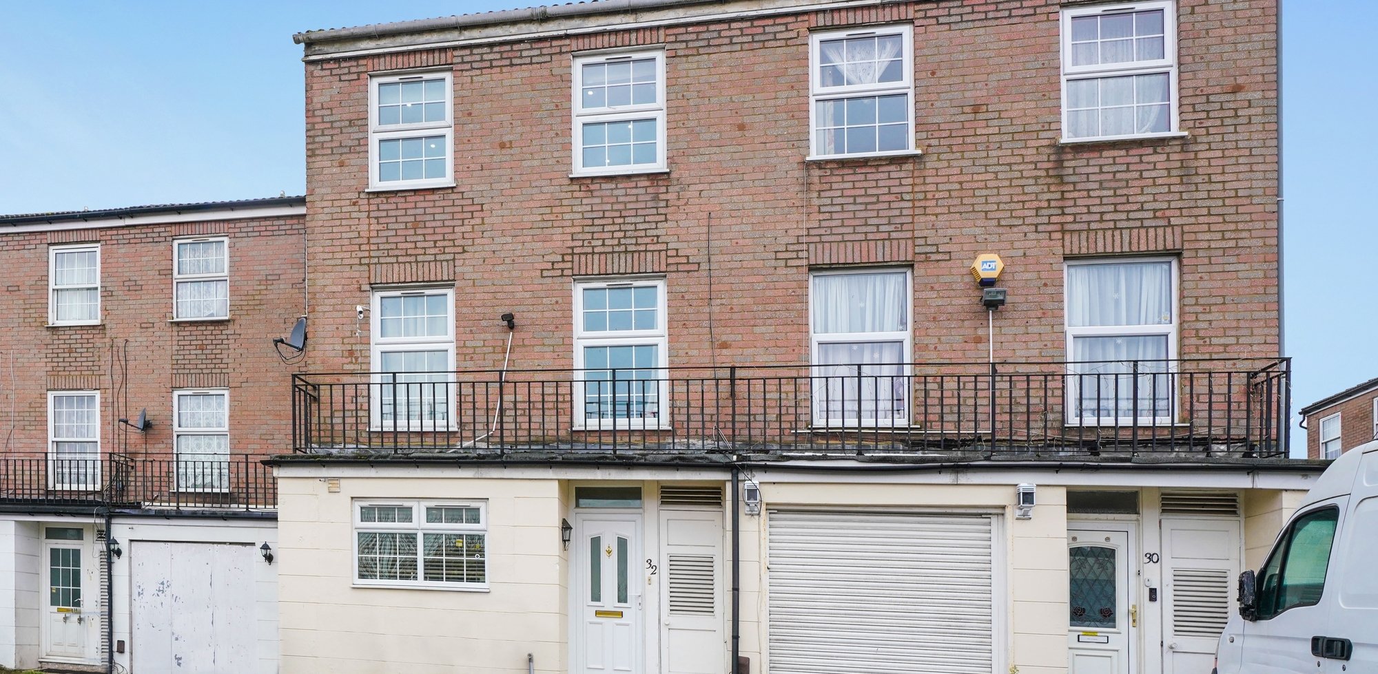 House For Sale in Aspen Drive, Greater London, Wembley, HA0