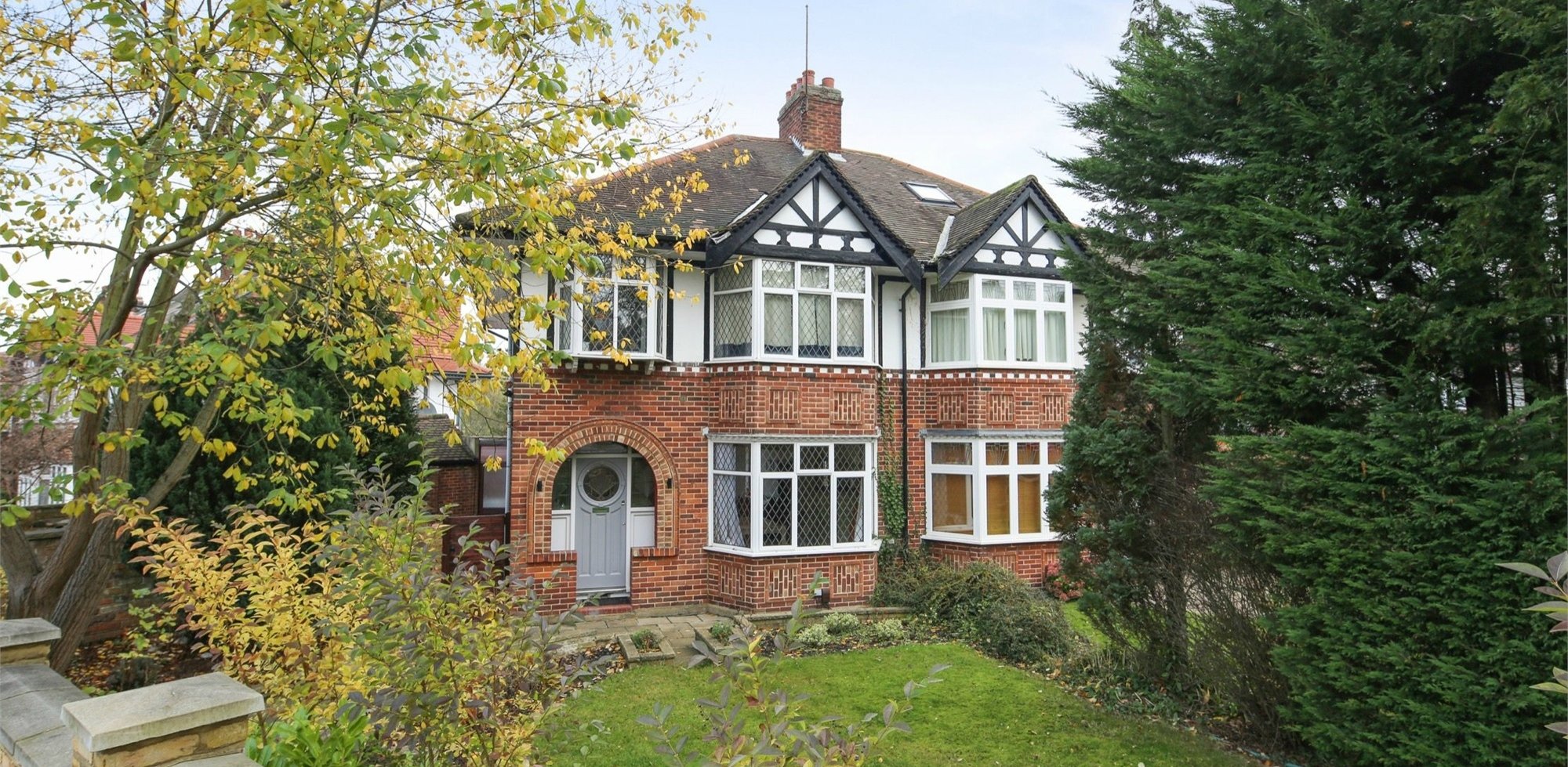 House For Sale in Brunswick Gardens, Ealing, W5