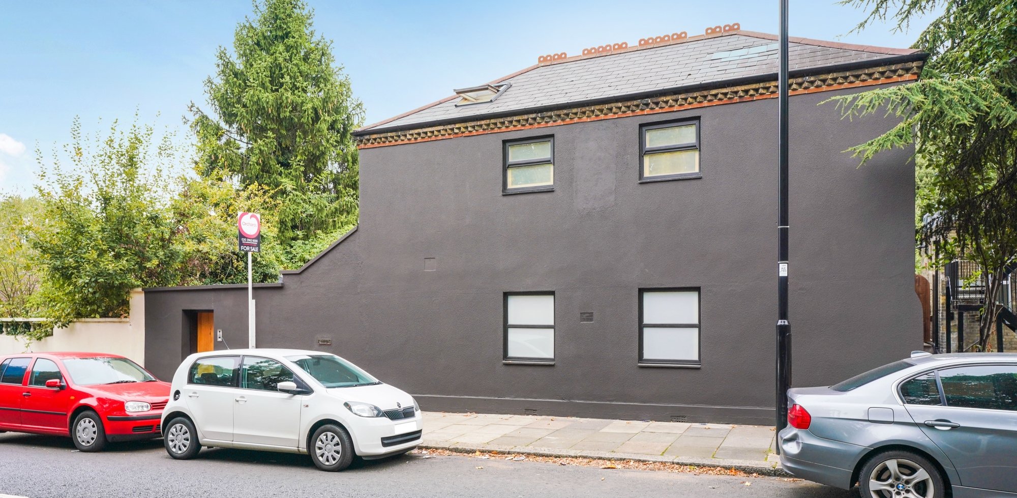 House For Sale in Castlebar Hill, Ealing, London, W5