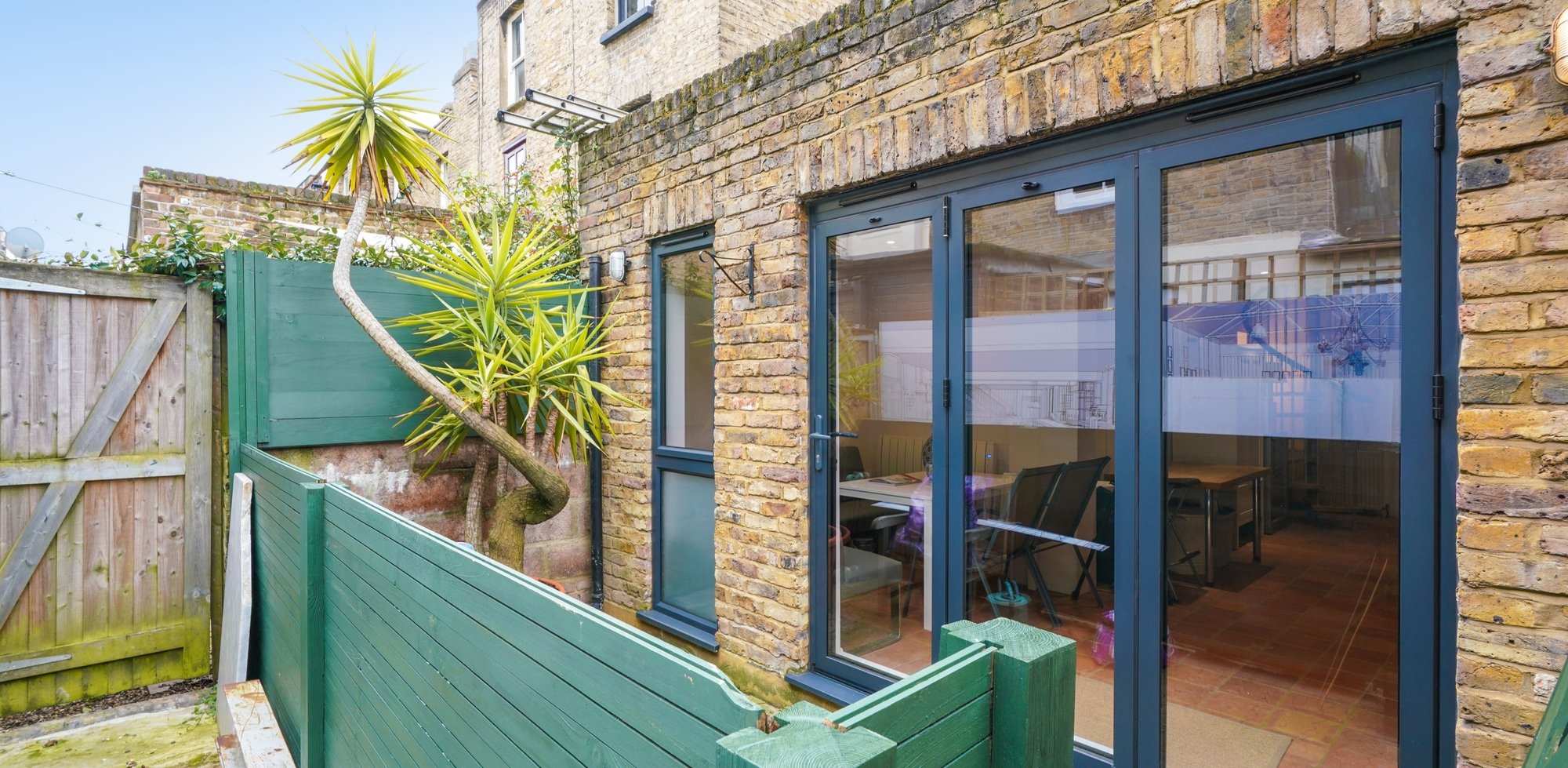 Property For Sale in Devonshire Road, Chiswick, W4