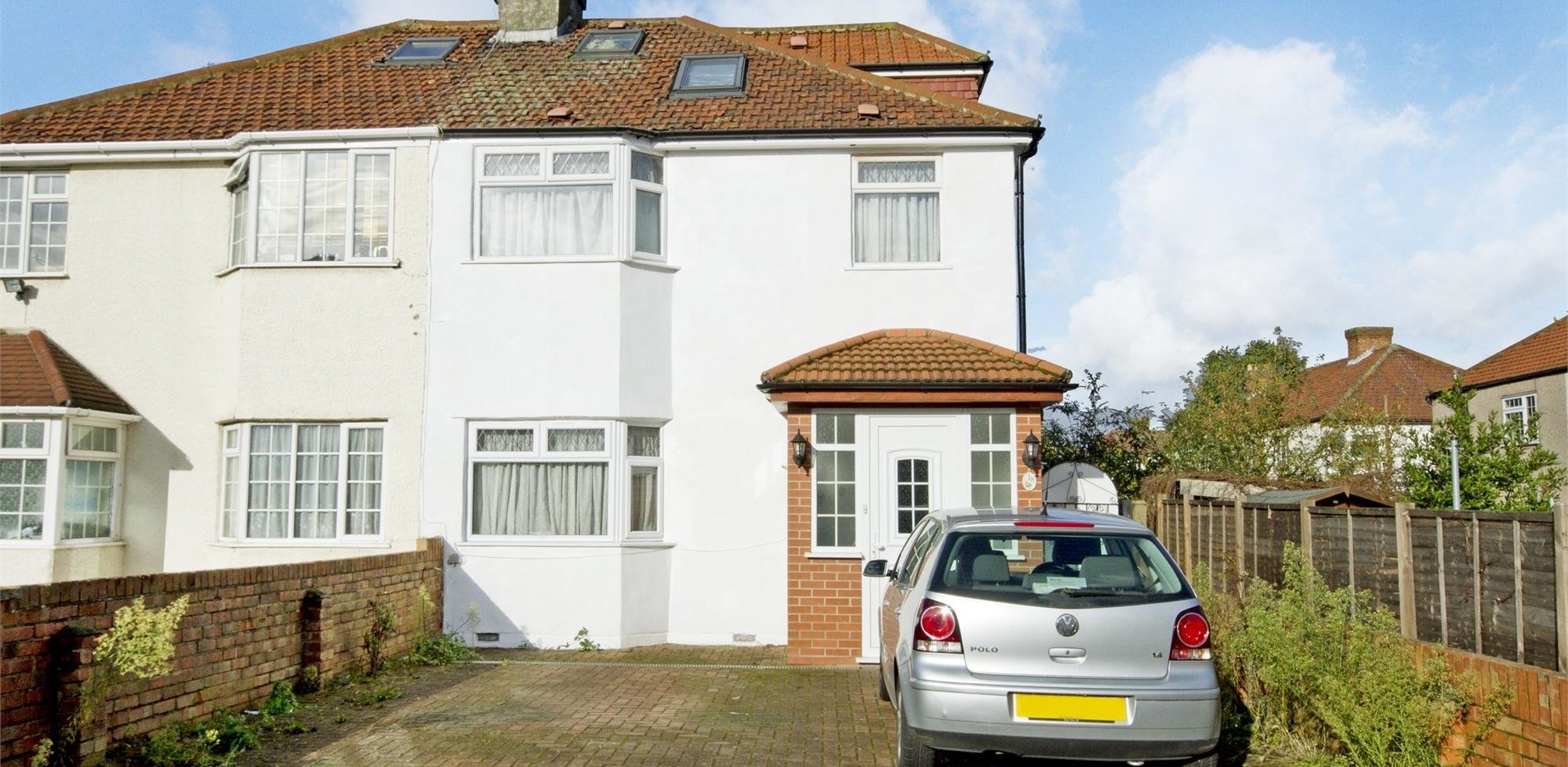 House For Sale in Downside Crescent, Ealing