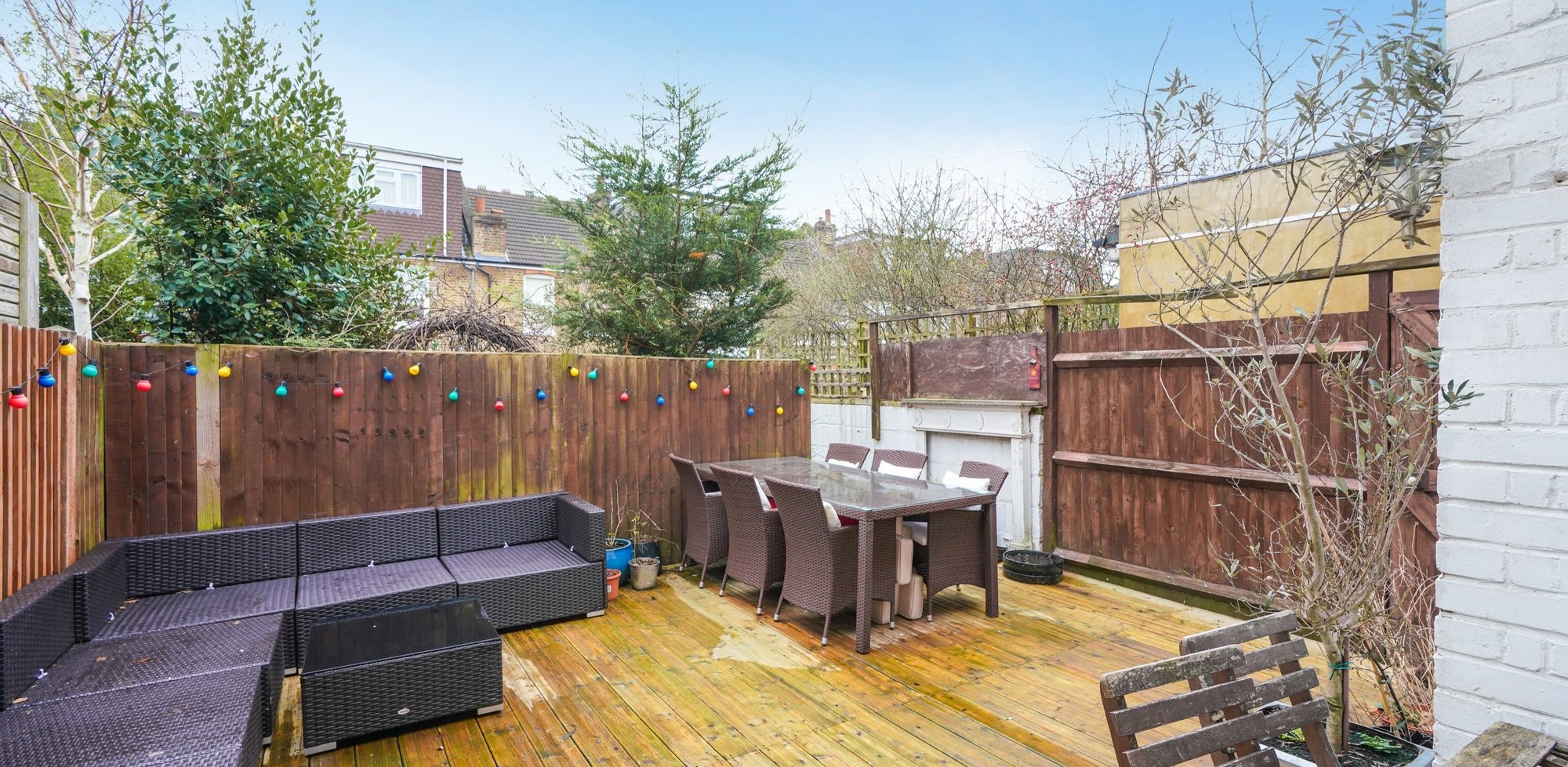 Property For Sale in Drayton Gardens, London, W13