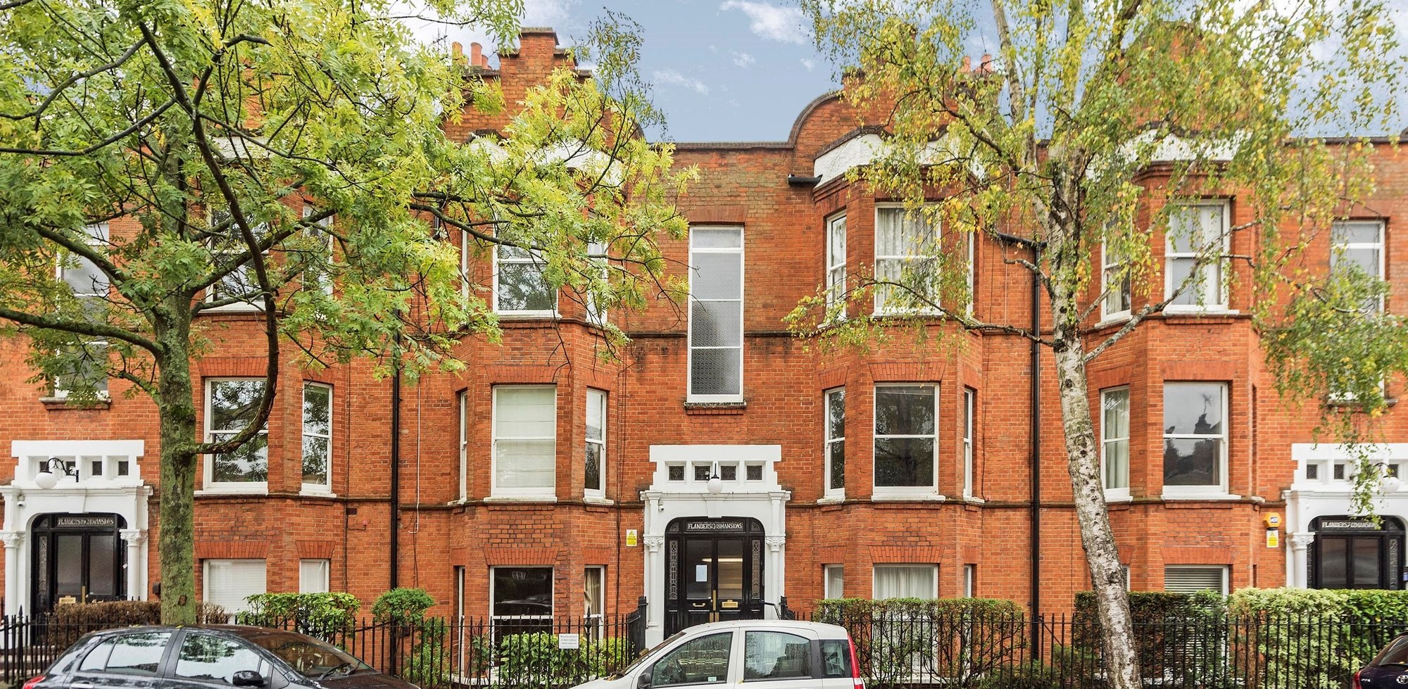 Property For Sale in Flanders Road, London, W4