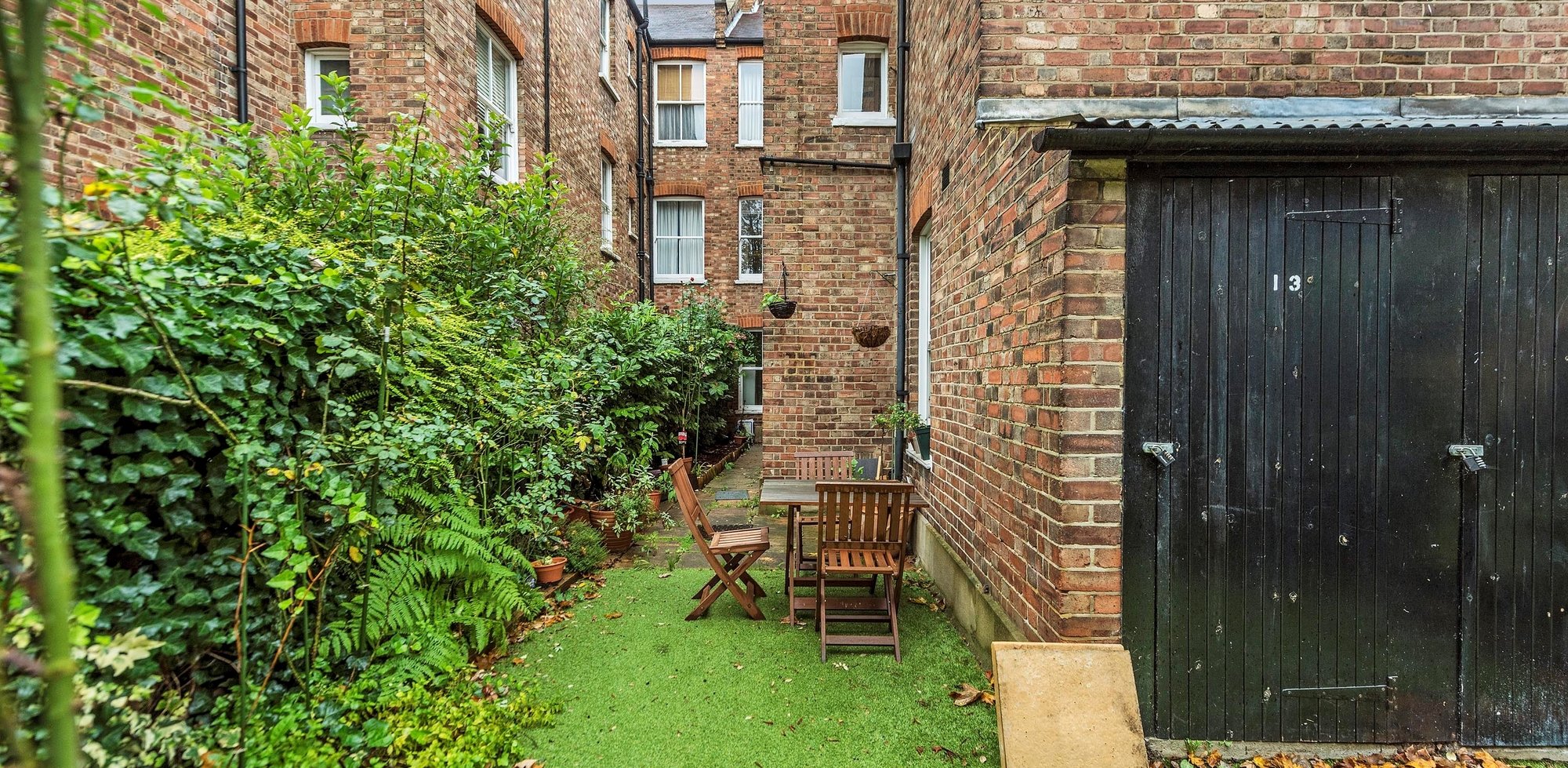 Property For Sale in Flanders Road, London, W4