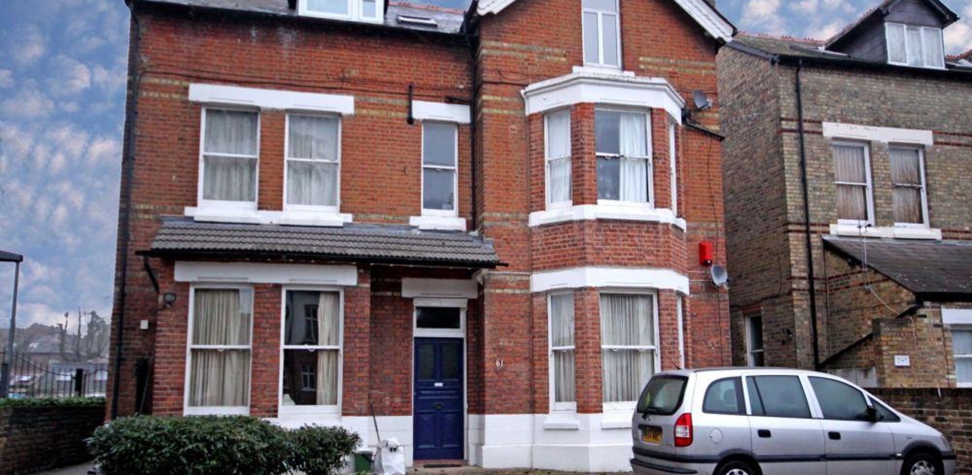 Flat For Sale in Grange Road, Ealing