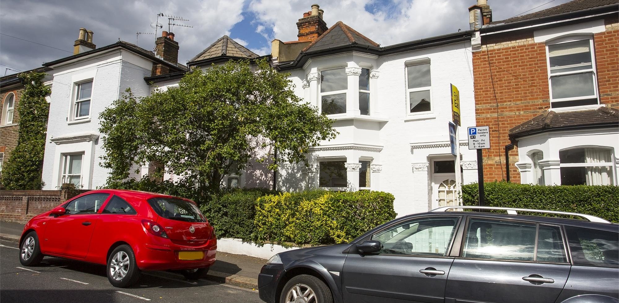 House For Sale in Grove Road, Acton