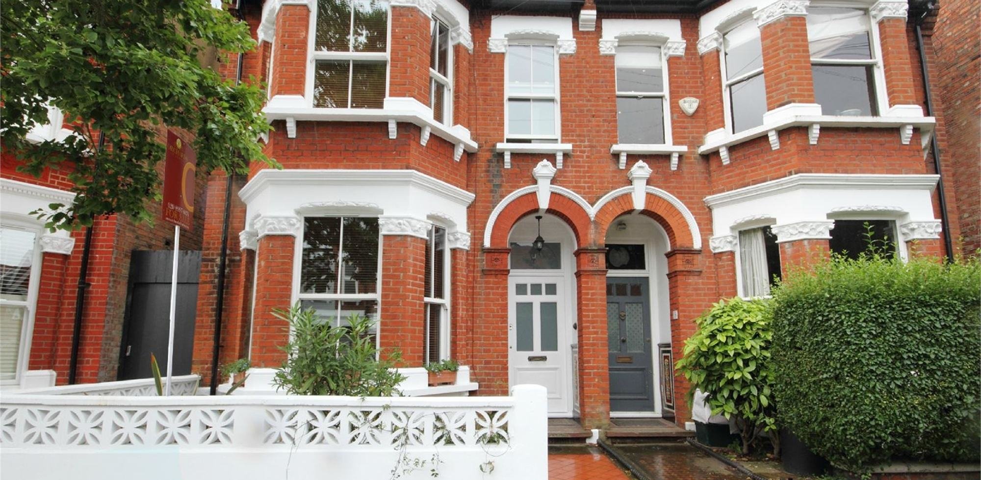House For Sale in Hillcrest Road, Acton