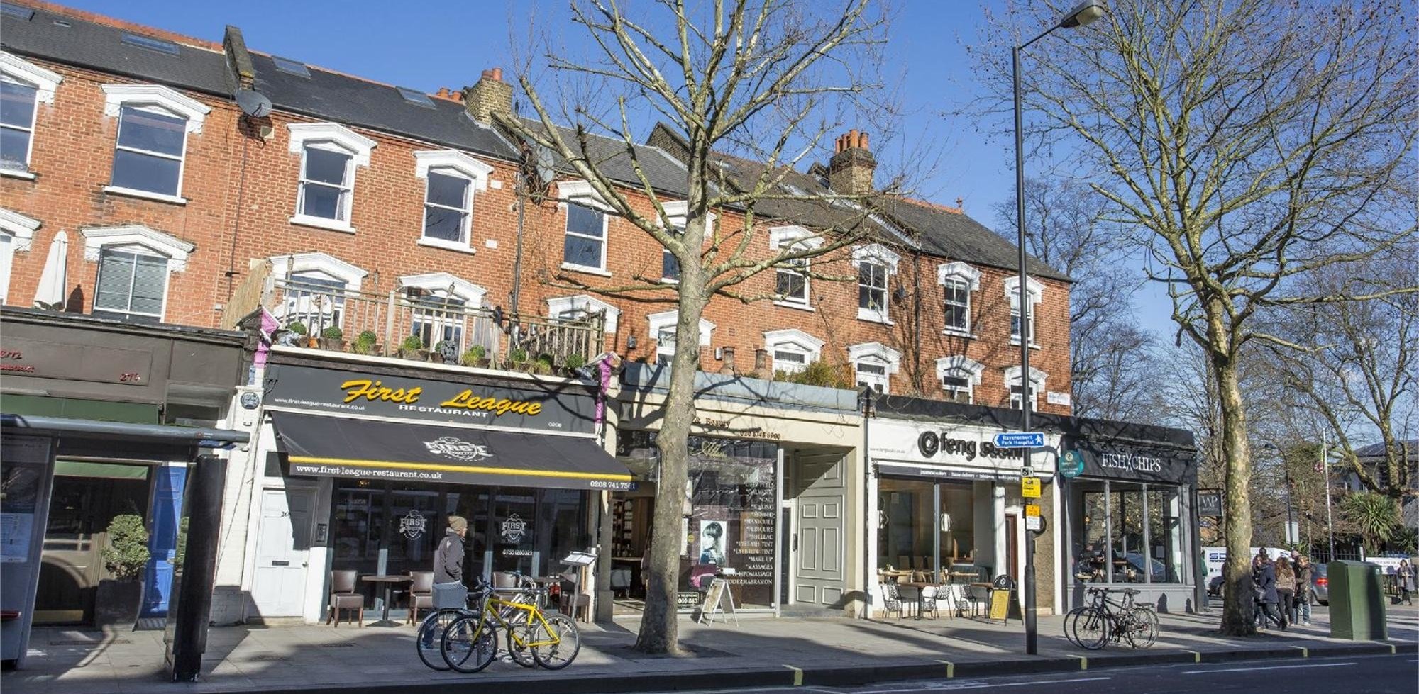 Flat For Sale in King Street, Hammersmith, London