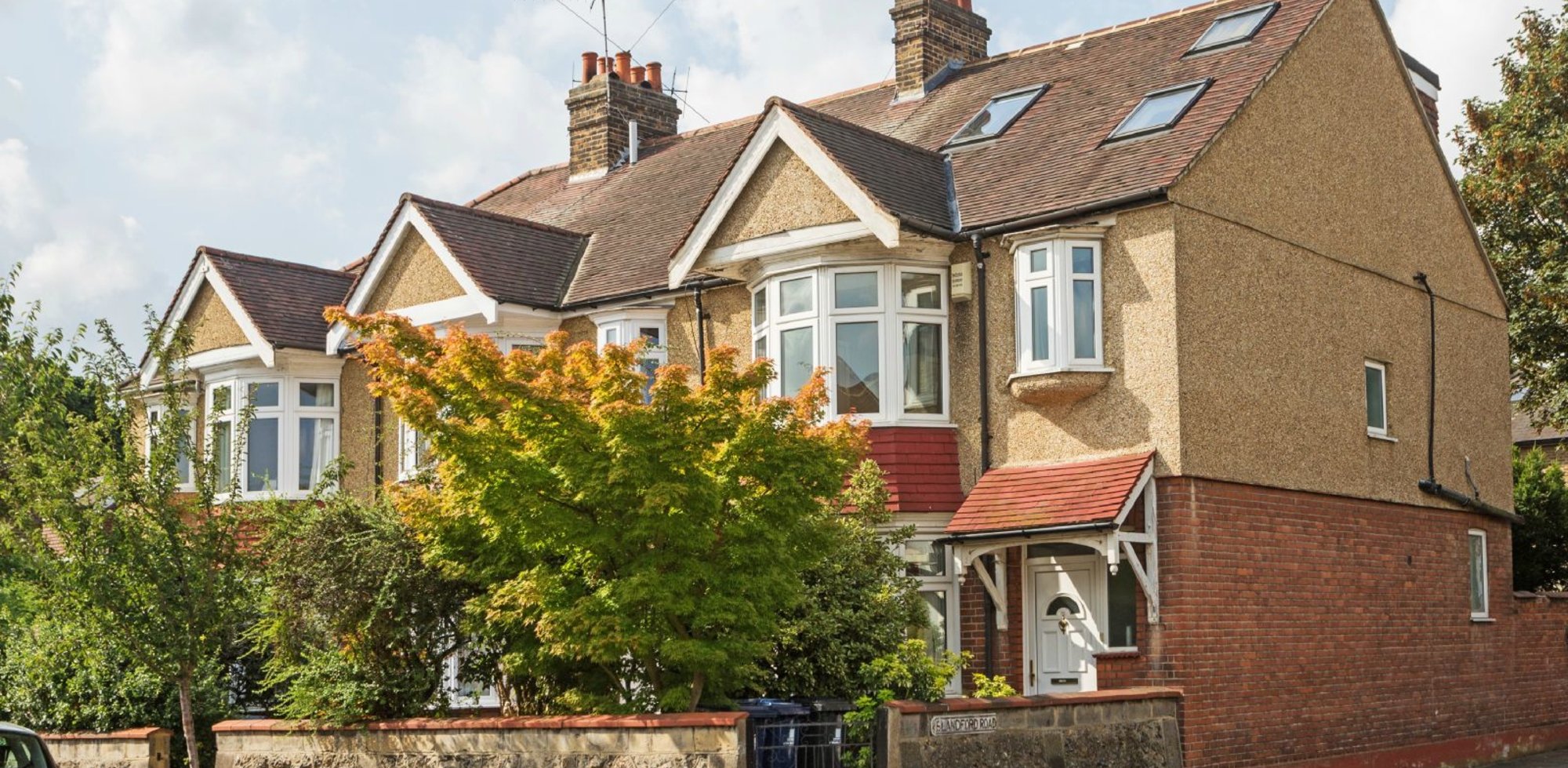 House For Sale in Liverpool Road, London, W5