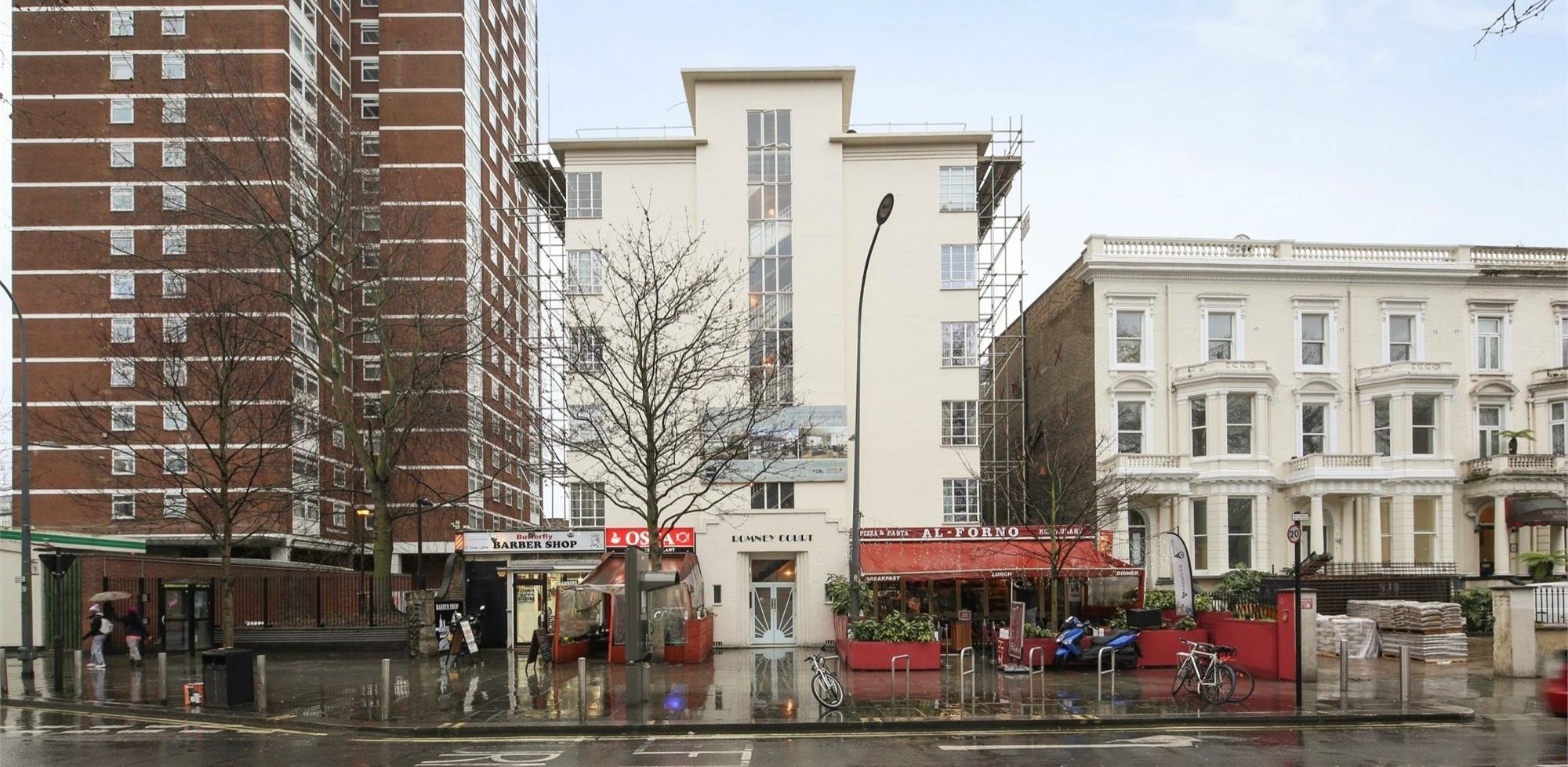 Flat For Sale in Romney Court, Shepherds Bush Green, Shepherds Bush