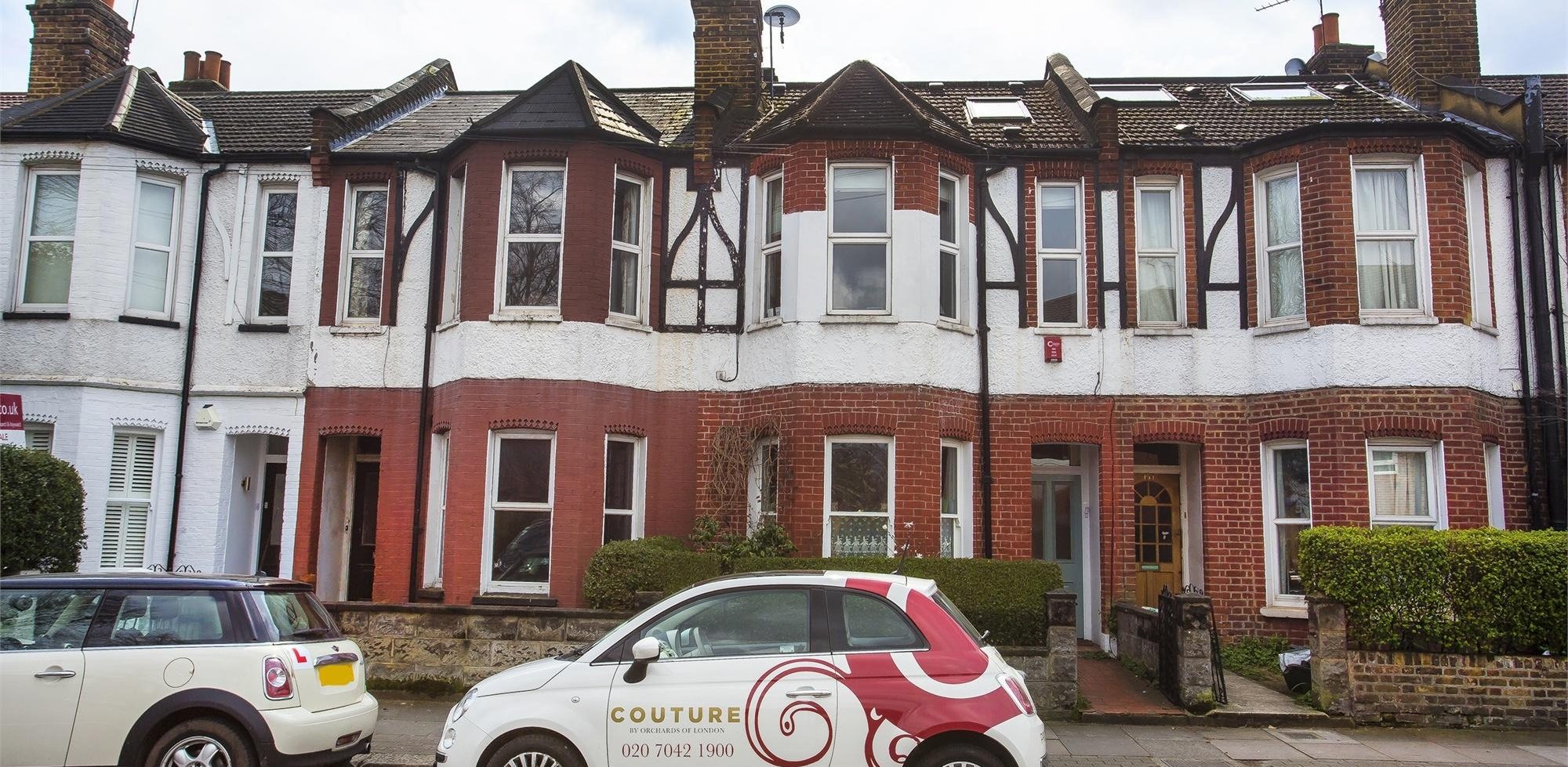 Flat For Sale in Southfield Road, Chiswick