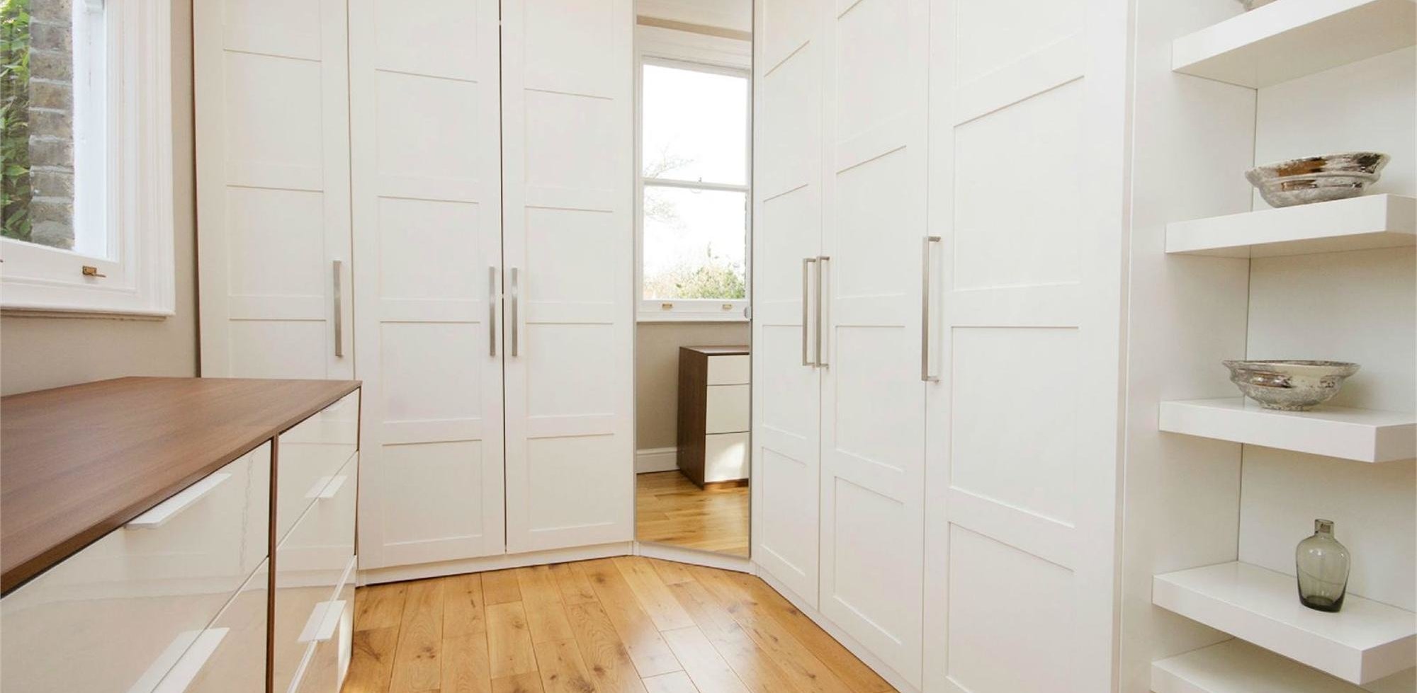 House For Sale in Stamford Brook Road, Stamford Brook