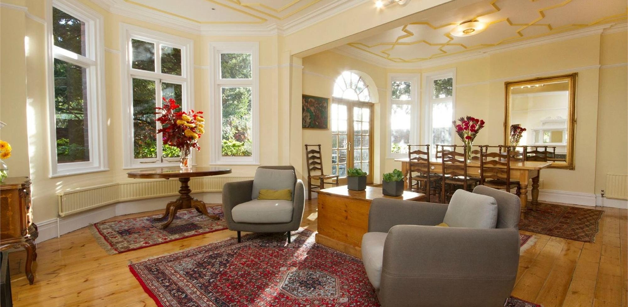 House For Sale in Stamford Brook Road, Stamford Brook