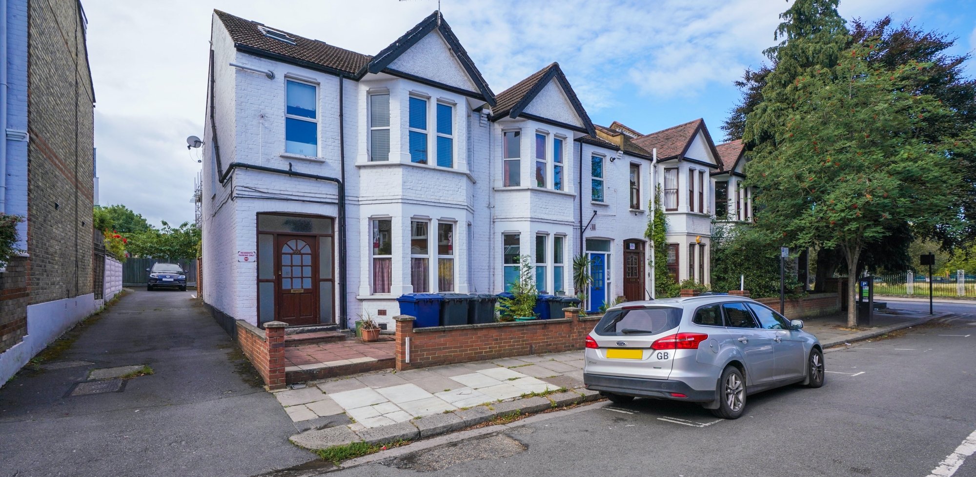 flat-for-sale-in-summerlands-avenue-acton-england-london-w3