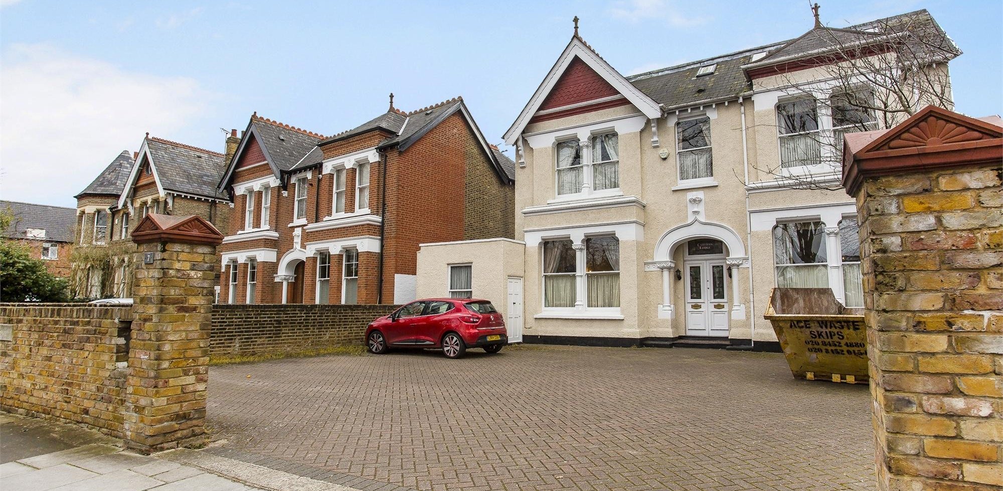 House To Rent in Carlton Road, Ealing