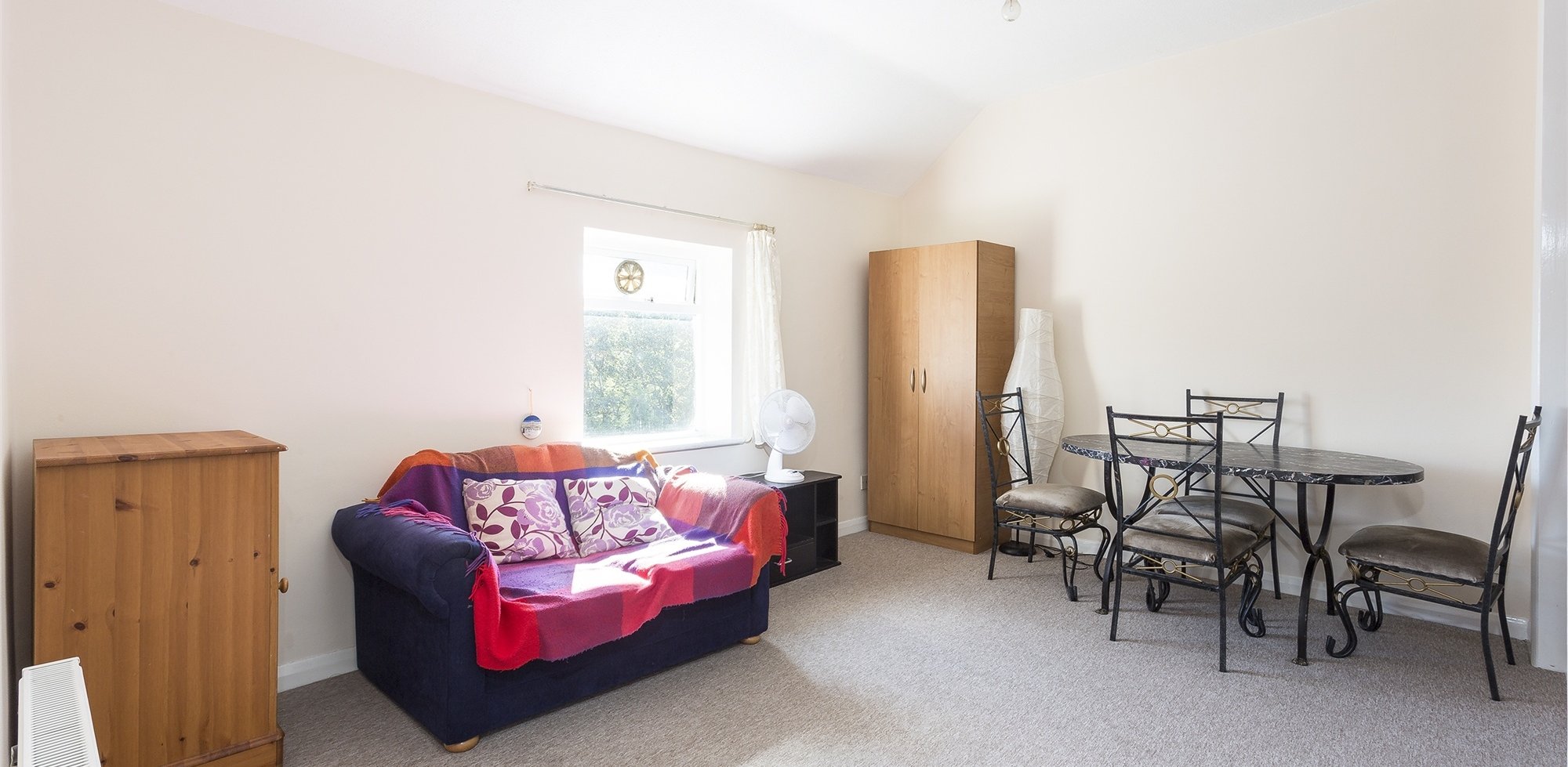Flat To Rent in Cumberland Park, Dorset Court, Acton, W3