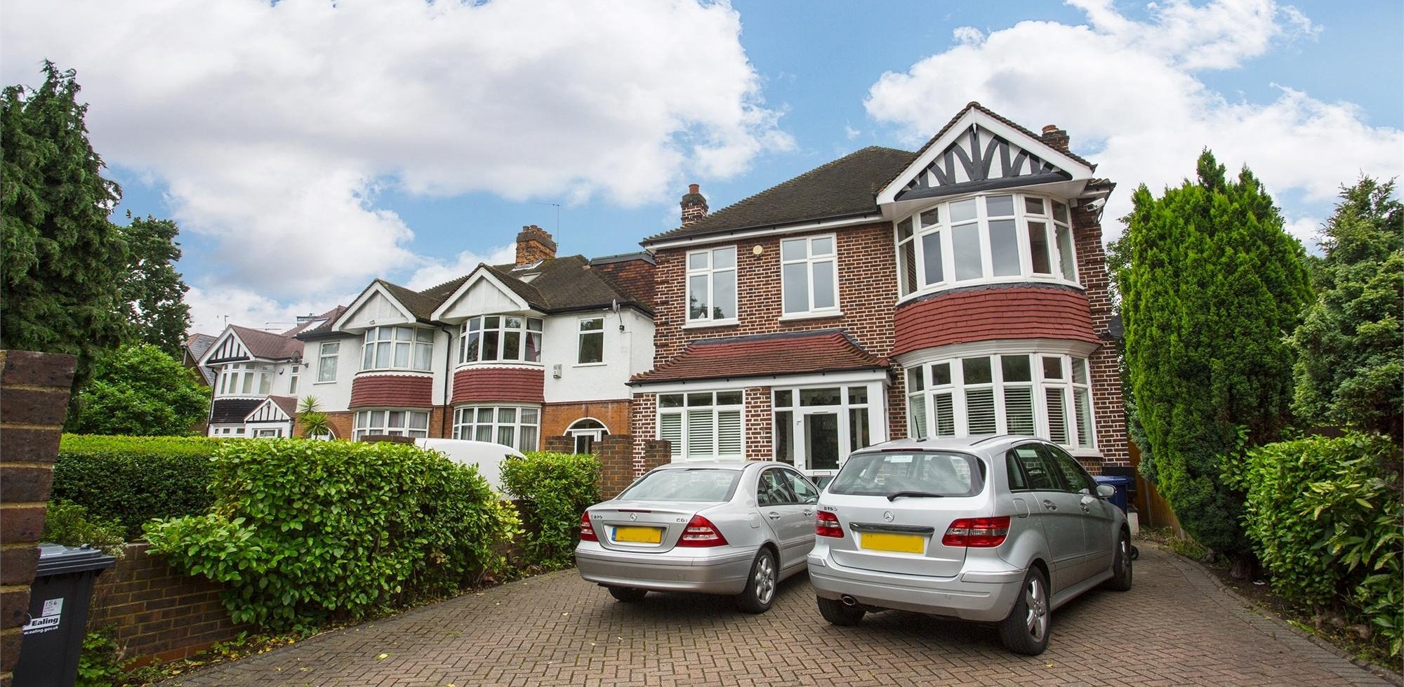 House To Rent in East Acton Lane, Acton