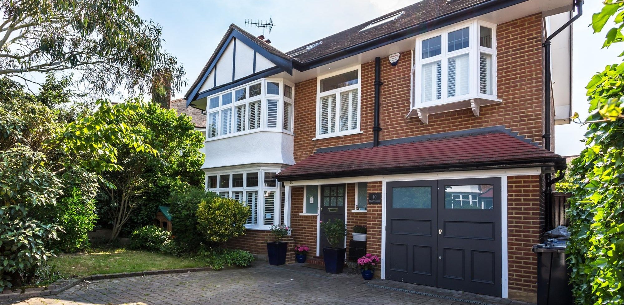 House To Rent in Elgar Avenue, Ealing