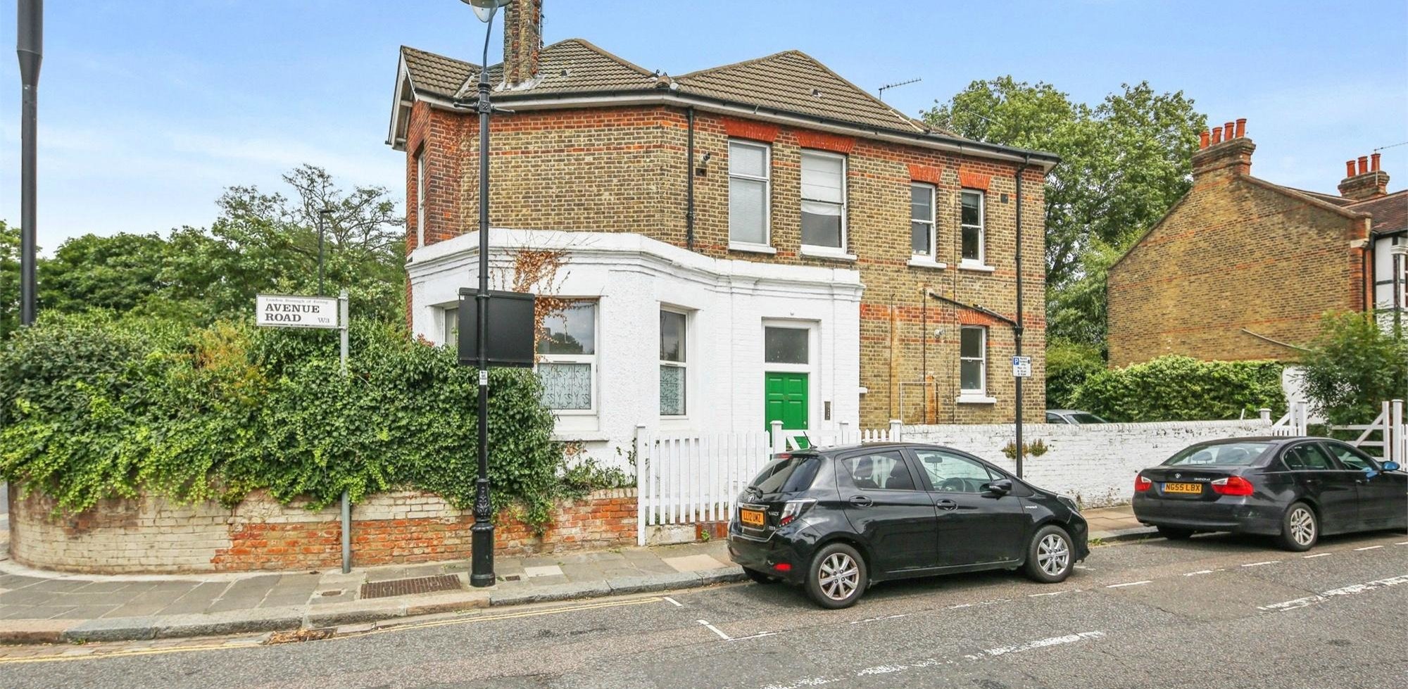Flat To Rent in Flat 1, 208 Avenue Road, Acton
