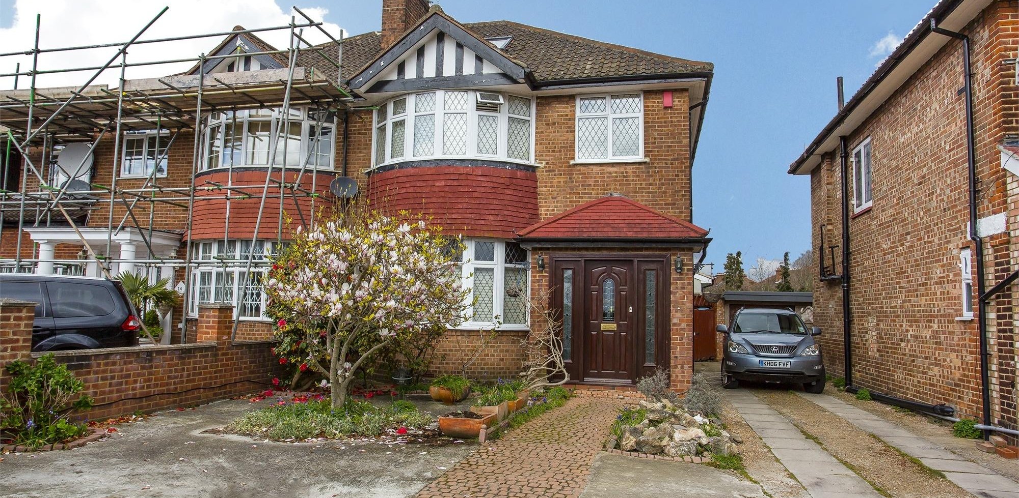 House To Rent in Friary Road, Acton