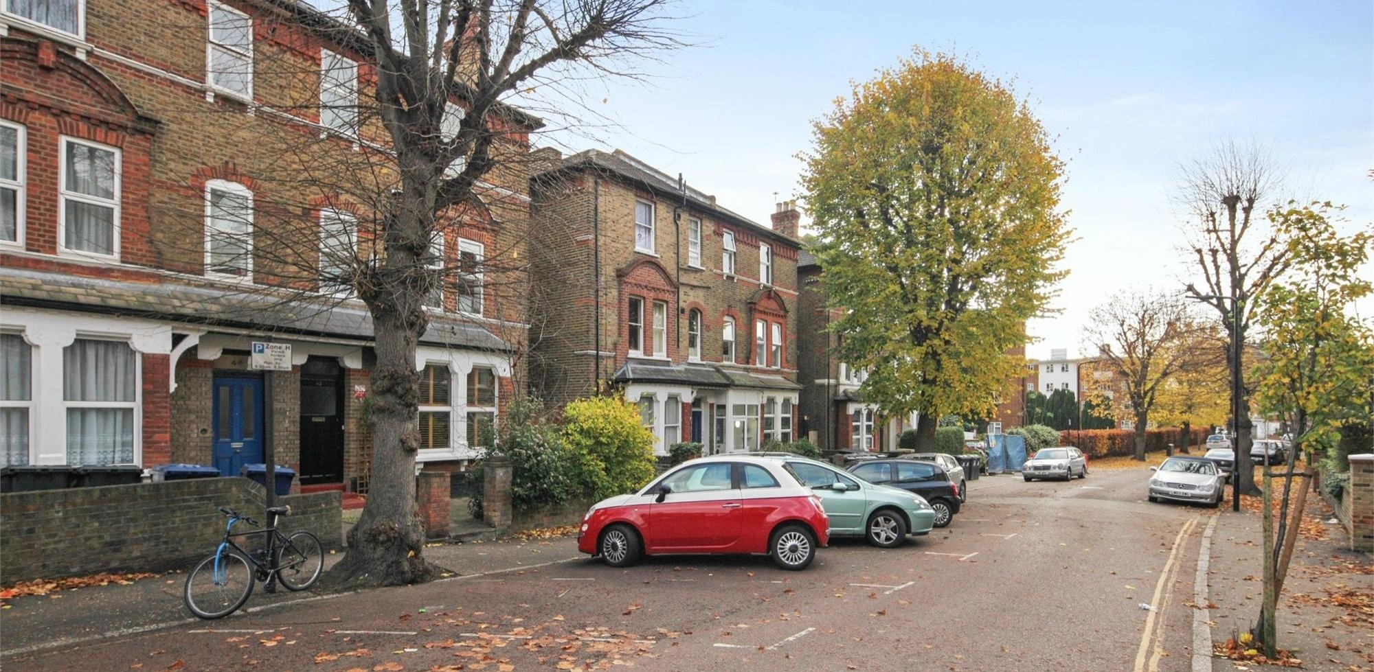 Flat To Rent in Hartington Road, Ealing