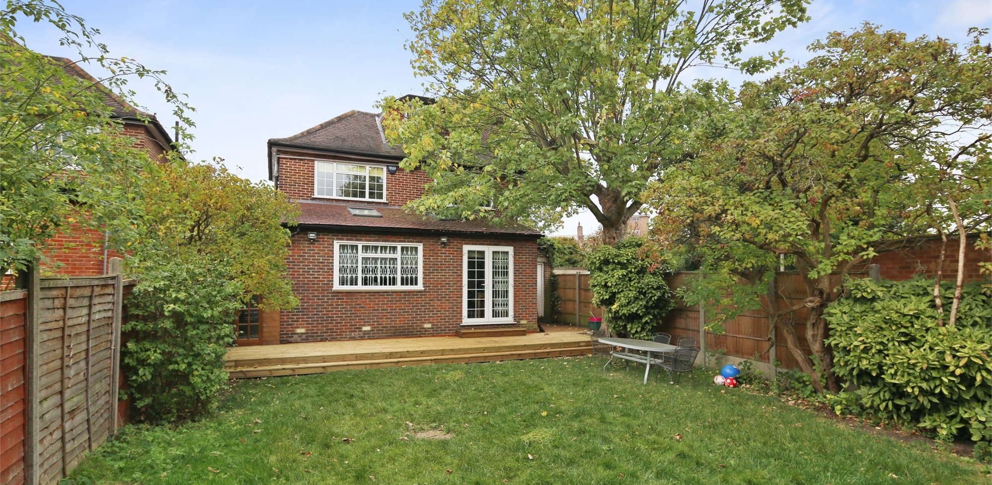 House To Rent in Heath Close, Ealing, W5 House To Rent in Heath Close, Ealing, W5