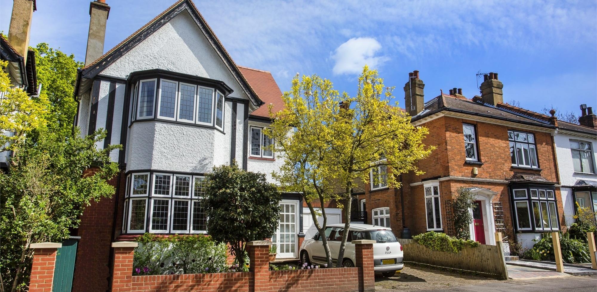 House To Rent in Heathfield Road, Acton