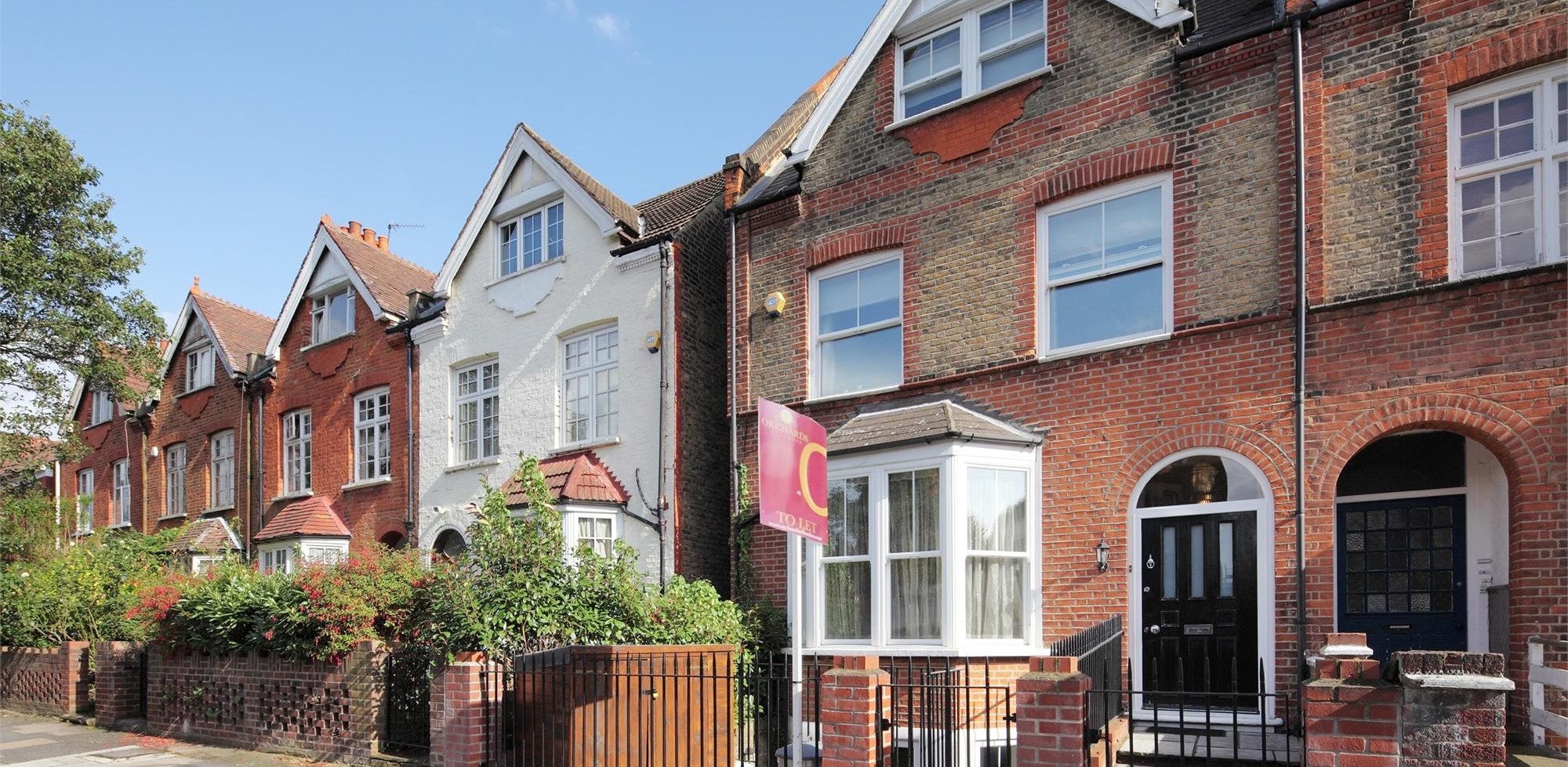 Flat To Rent in Kenilworth Road, Ealing