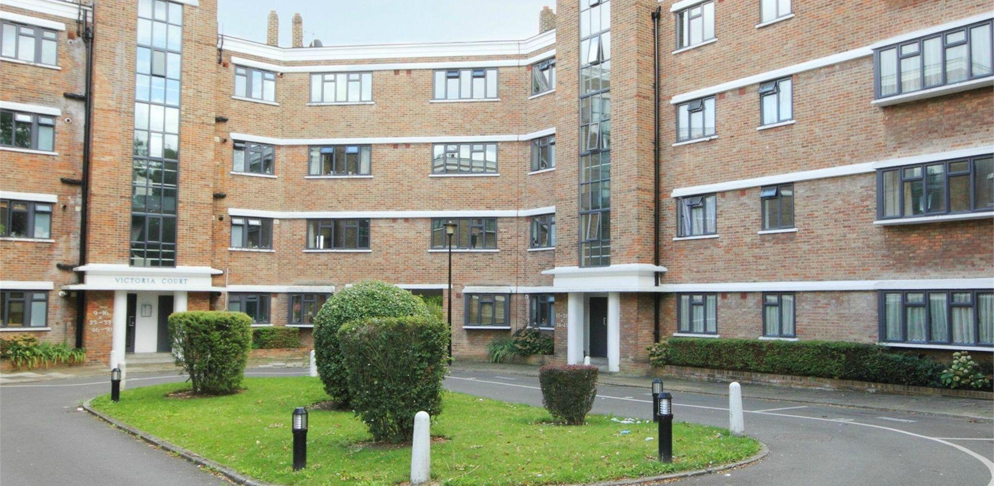 Flat To Rent in Kingsbridge Avenue, Acton