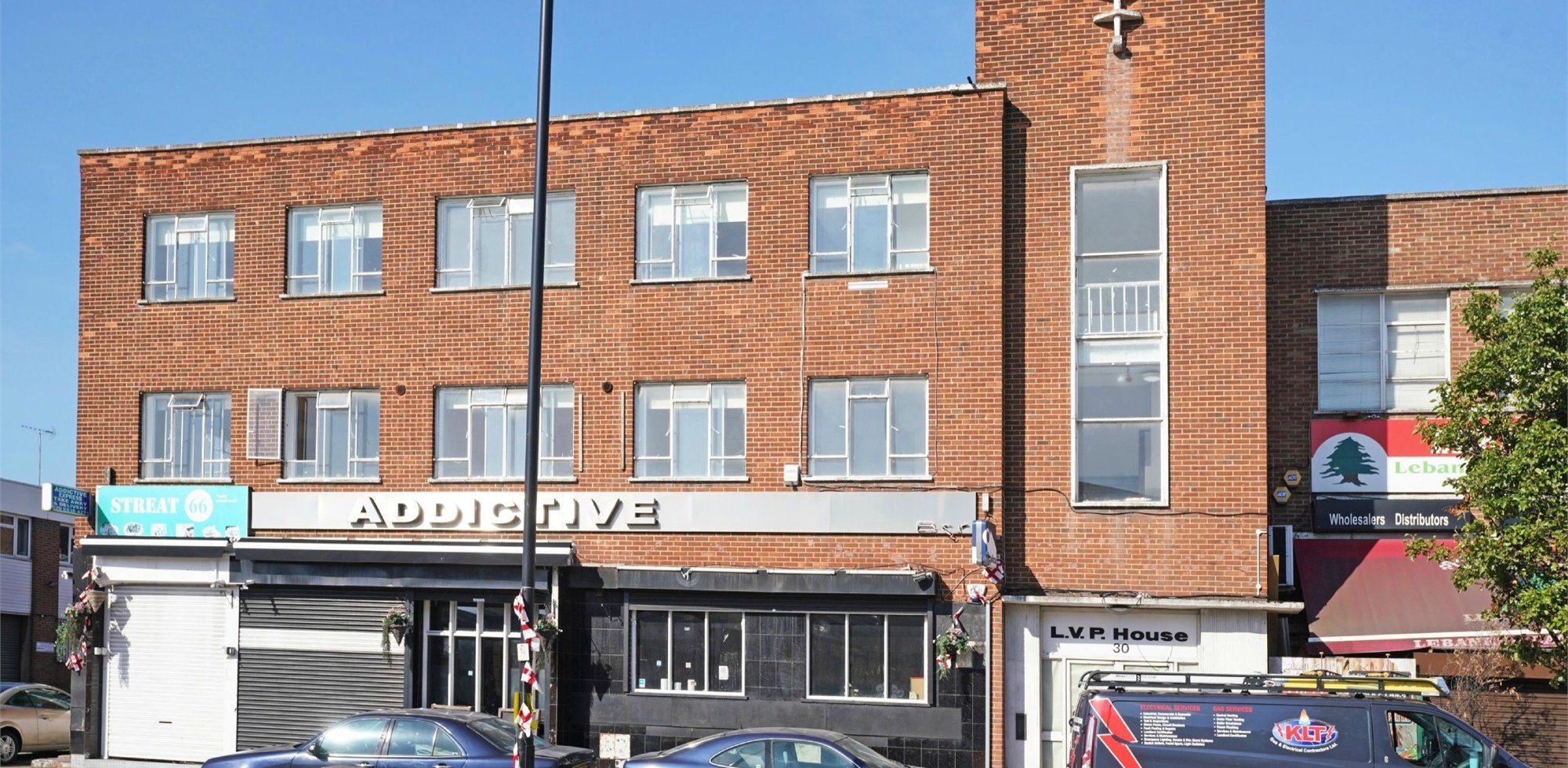 Property To Rent in Park Royal, London, NW10