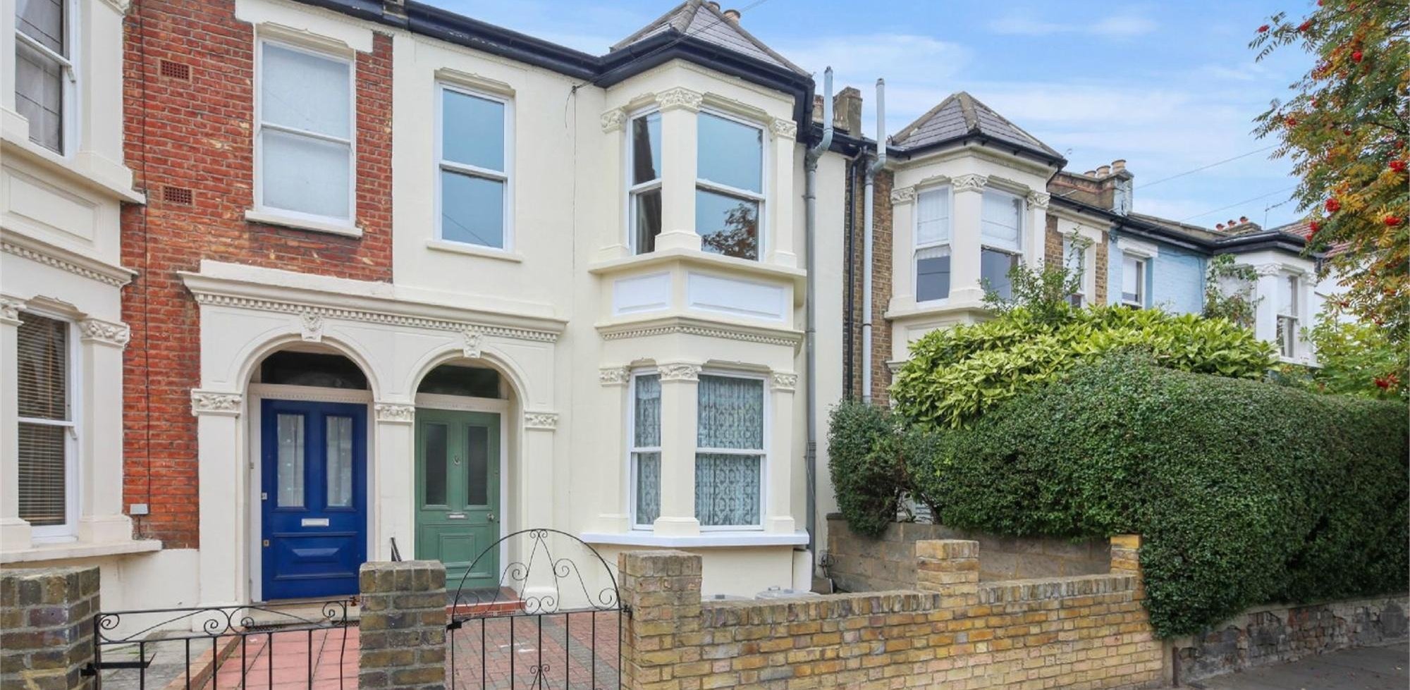 House To Rent in Percy Road, Shepherds Bush, London