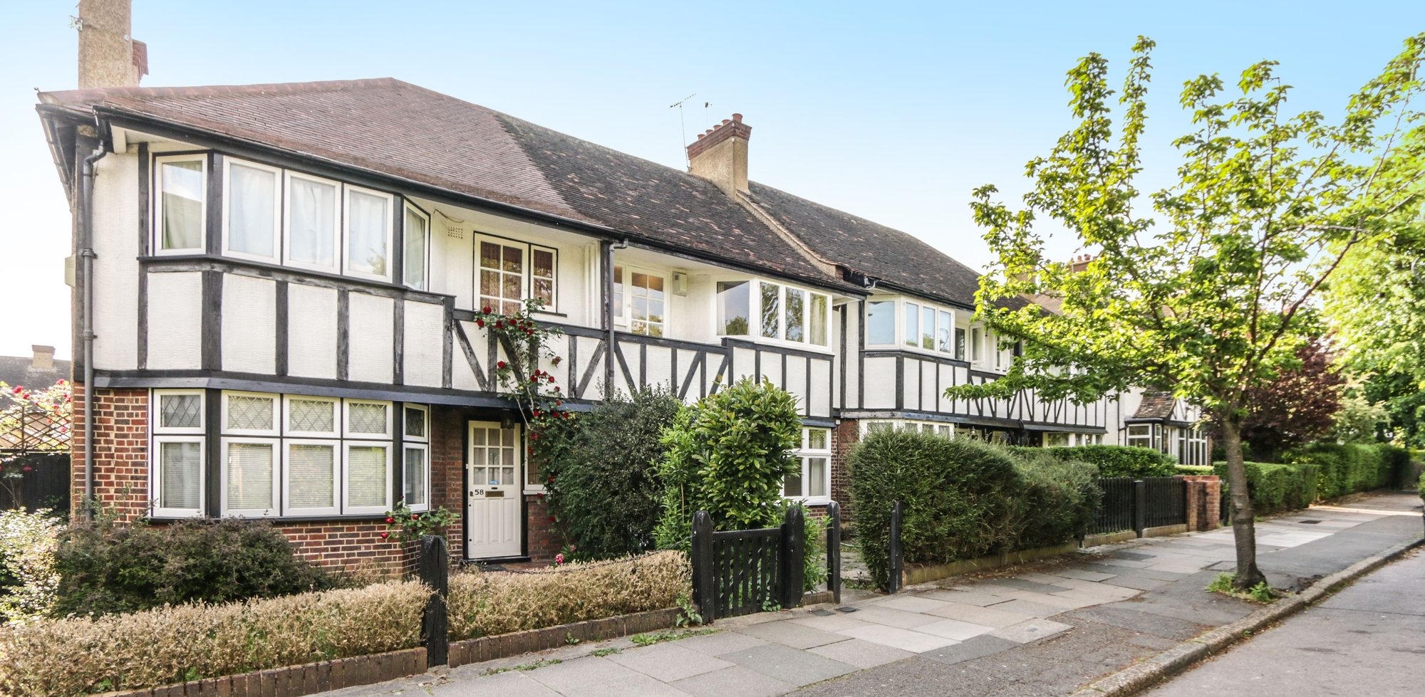 House To Rent in Princes Gardens, London, W3