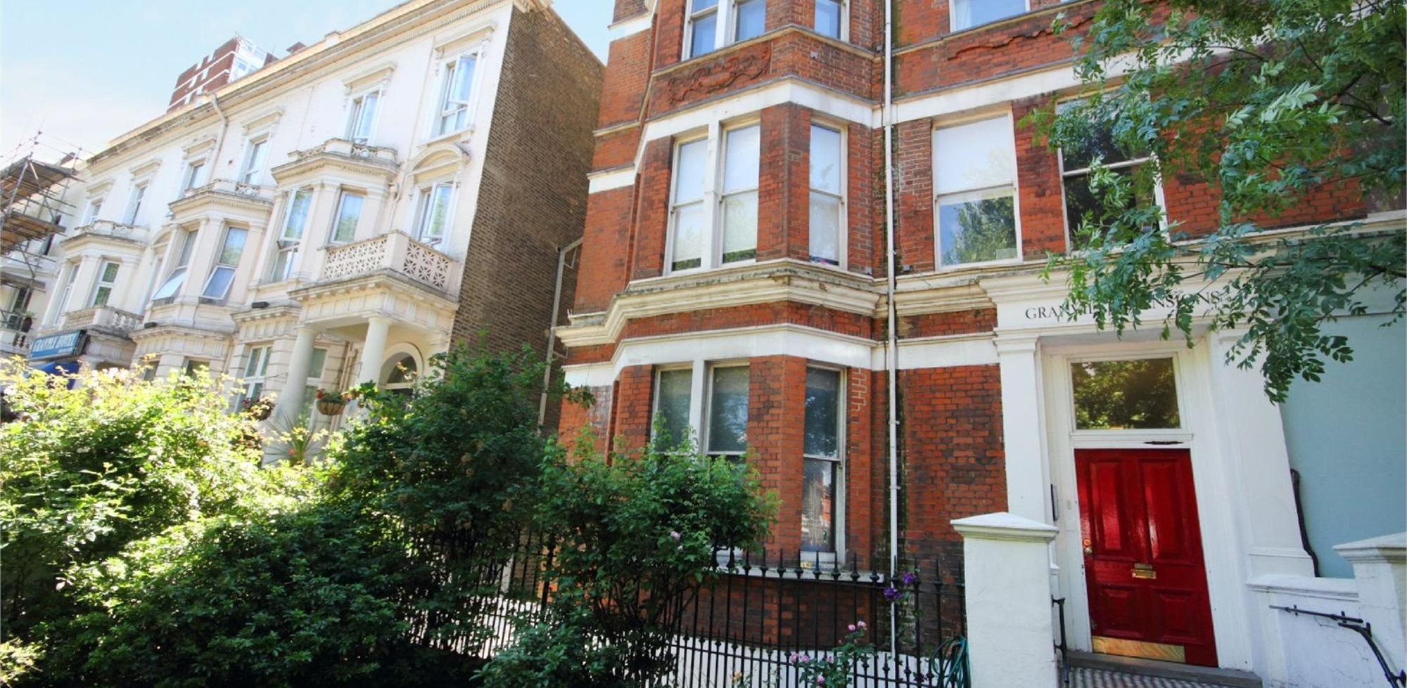 Flat To Rent in Shepherd's Bush Green, Shepherd's Bush