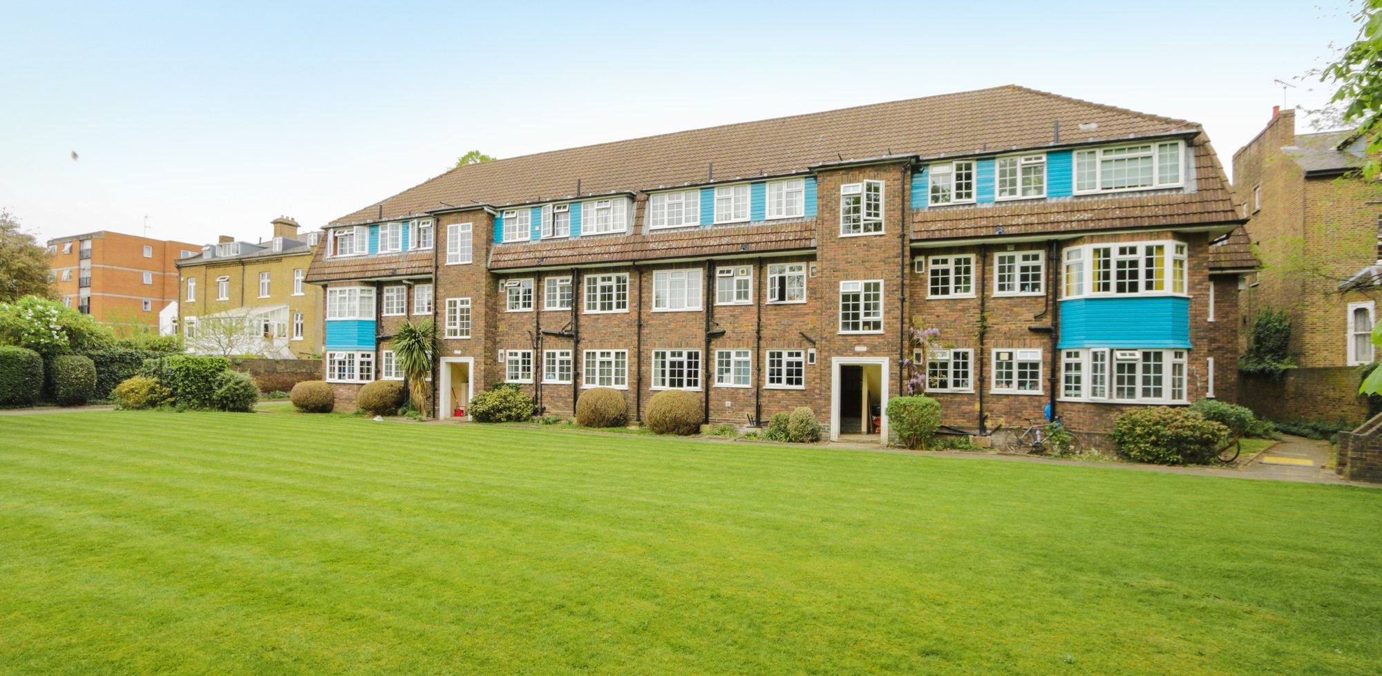 Flat To Rent in The Common, Ealing, London, W5