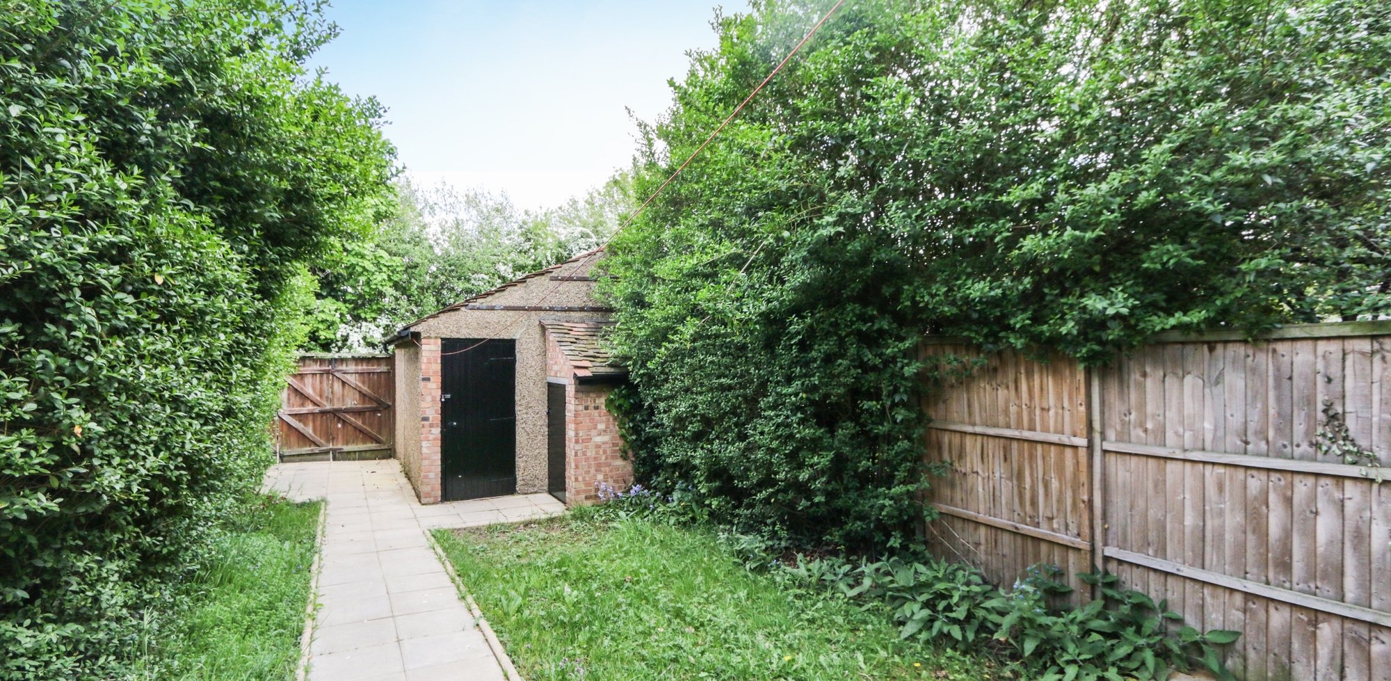 Property To Rent in Tudor Gardens, London, W3