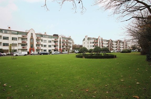 Flat To Rent In Ealing Village W5